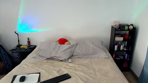 Anika And Lowen Your Thumbs Up Are Super Important For Us  online show from February 25, 2025, 4:53 pm