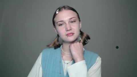 Snapshot of anisiaaa_lovesyou chatting on October 26, 2025, 7:42 pm Anisia online show from October 26, 2025, 7:42 pm
