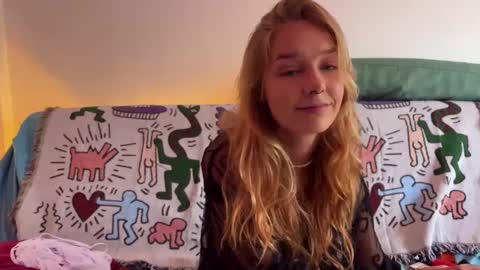 Snapshot of anita__hills chatting on February 25, 2025, 3:31 am anita__hills online show from February 25, 2025, 3:31 am