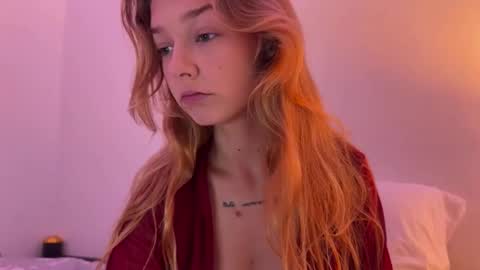 Snapshot of anita__hills chatting on October 6, 2025, 3:15 am anita__hills online show from October 6, 2025, 3:15 am