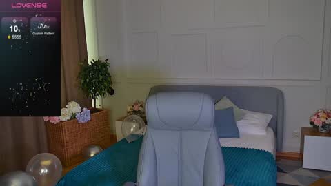 Snapshot of anita_blairr chatting on December 5, 2024, 8:00 am Anita online show from December 5, 2024, 8:00 am