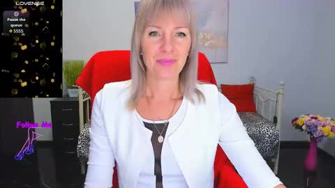 Snapshot of anita_tayson chatting on November 24, 2025, 7:52 am Anita online show from November 24, 2025, 7:52 am