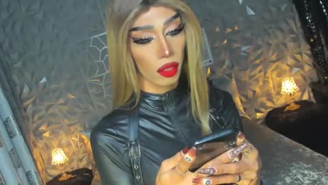 Miss Ann online show from January 8, 2025, 11:21 am