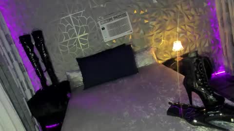 Miss Ann online show from January 16, 2025, 10:44 pm