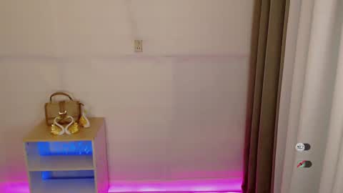 Snapshot of anitaguen chatting on February 2, 2025, 8:30 pm anita online show from February 2, 2025, 8:30 pm