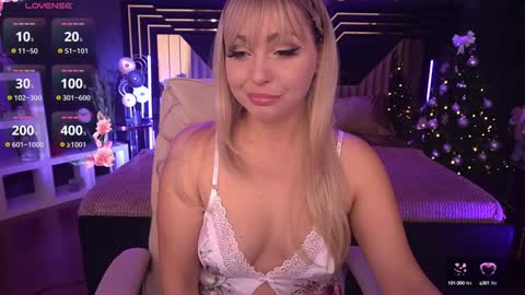 Snapshot of anitalevanta chatting on January 14, 2025, 3:15 pm Anita online show from January 14, 2025, 3:15 pm