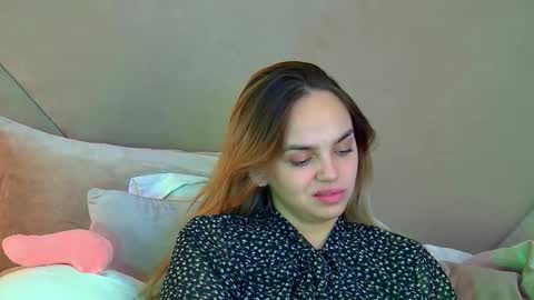 Snapshot of anitaventure chatting on October 11, 2025, 4:38 pm AnitaVenture online show from October 11, 2025, 4:38 pm