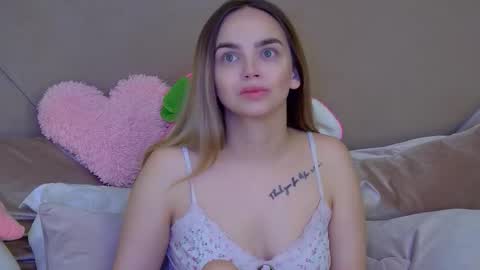 Snapshot of anitaventure chatting on November 16, 2025, 4:07 am AnitaVenture online show from November 16, 2025, 4:07 am