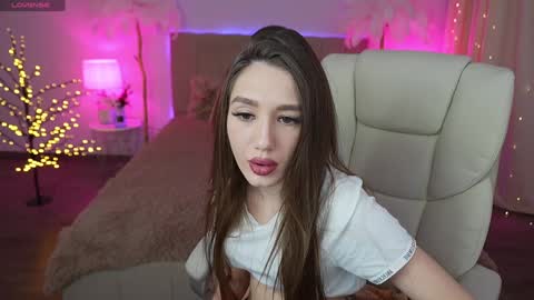 anittarays online show from January 1, 2025, 1:59 pm