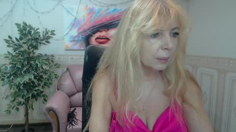 Anna Ditrih online show from January 15, 2025, 12:36 pm