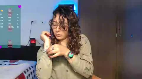 Snapshot of anna_dlove_cam chatting on December 12, 2024, 3:37 pm Anna online show from December 12, 2024, 3:37 pm