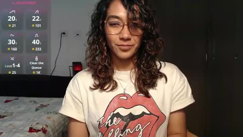 Snapshot of anna_dlove_cam chatting on December 27, 2024, 3:59 pm Anna online show from December 27, 2024, 3:59 pm