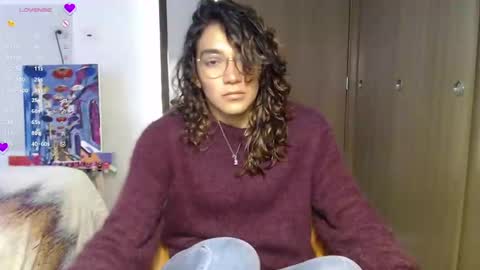 Snapshot of anna_dlove_cam chatting on January 10, 2025, 3:27 pm Anna online show from January 10, 2025, 3:27 pm