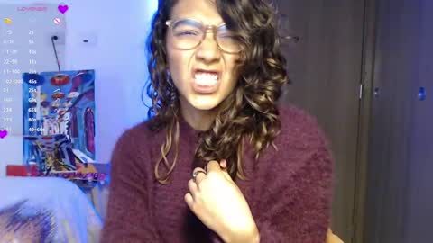 Snapshot of anna_dlove_cam chatting on January 10, 2025, 6:28 pm Anna online show from January 10, 2025, 6:28 pm