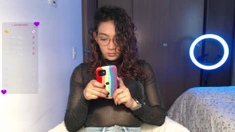 Snapshot of anna_dlove_cam chatting on February 4, 2025, 2:53 pm Anna online show from February 4, 2025, 2:53 pm