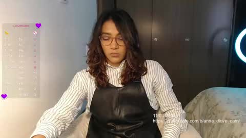 Snapshot of anna_dlove_cam chatting on March 11, 2025, 3:34 pm Anna online show from March 11, 2025, 3:34 pm