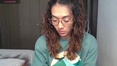 Snapshot of anna_dlove_cam chatting on October 1, 2025, 2:45 pm Anna online show from October 1, 2025, 2:45 pm