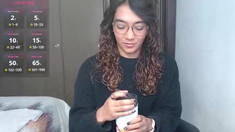 Snapshot of anna_dlove_cam chatting on November 10, 2025, 3:44 pm Anna online show from November 10, 2025, 3:44 pm