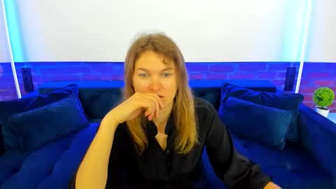 Snapshot of annabel_xxx chatting on November 2, 2025, 6:38 am Annabel online show from November 2, 2025, 6:38 am