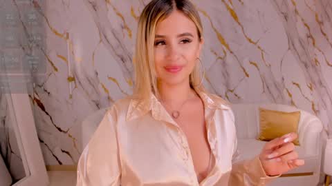 Anna Brooks  online show from February 3, 2025, 10:54 pm