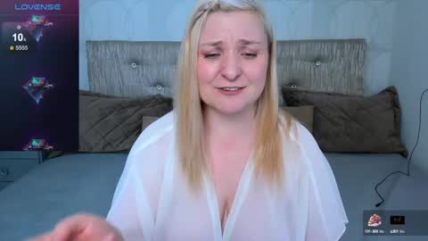 AnnaCherri online show from February 28, 2025, 9:15 am