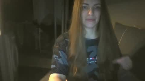 annadiamond1 online show from October 23, 2025, 9:46 pm