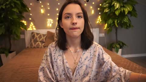 Snapshot of annaelys chatting on January 7, 2025, 9:25 pm Anna online show from January 7, 2025, 9:25 pm