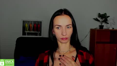 Snapshot of annakillian_kiss chatting on October 22, 2025, 6:02 am Anna online show from October 22, 2025, 6:02 am