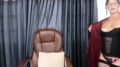 Snapshot of annaperez_ chatting on March 12, 2025, 12:57 pm Anna online show from March 12, 2025, 12:57 pm