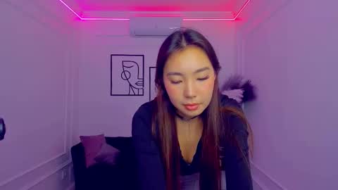 Snapshot of annareyli chatting on November 7, 2025, 7:25 pm Anna online show from November 7, 2025, 7:25 pm