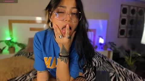 Snapshot of anne_cherrydh chatting on September 23, 2025, 2:03 am anne_cherrydh online show from September 23, 2025, 2:03 am