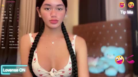 Kim online show from February 21, 2025, 1:44 am