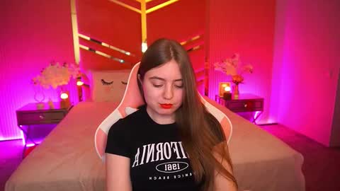 Snapshot of anneeexx chatting on December 15, 2025, 3:27 pm anneeexx online show from December 15, 2025, 3:27 pm