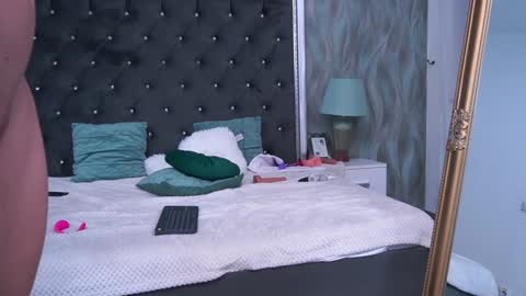 Anne online show from December 7, 2024, 11:34 pm