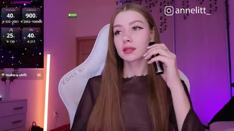 Snapshot of annelitt chatting on December 19, 2025, 9:33 pm annelitt online show from December 19, 2025, 9:33 pm