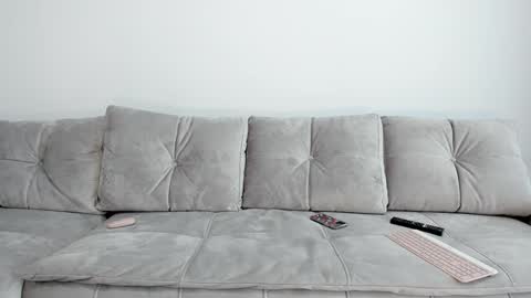 annemona online show from January 4, 2025, 11:22 am