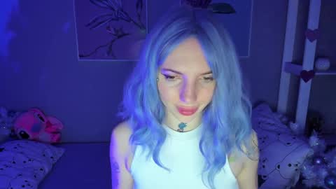 Snapshot of annetenet chatting on December 20, 2024, 9:11 am Annet online show from December 20, 2024, 9:11 am