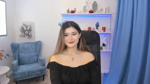 annetli online show from October 29, 2025, 3:31 am