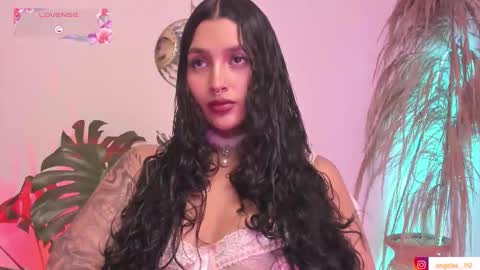 Snapshot of anngel_1 chatting on November 23, 2025, 4:29 pm Angel online show from November 23, 2025, 4:29 pm