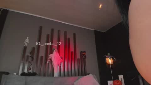 Snapshot of annie_barozzi chatting on October 23, 2025, 5:55 pm annie_barozzi online show from October 23, 2025, 5:55 pm