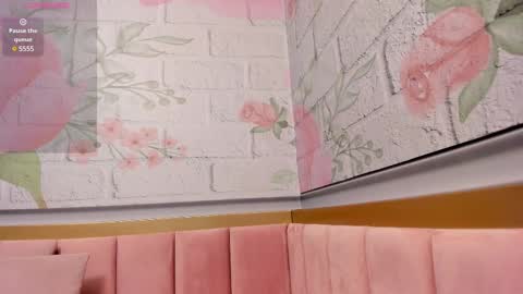 Snapshot of annie_cute18 chatting on February 22, 2025, 3:45 am annie_cute18 online show from February 22, 2025, 3:45 am