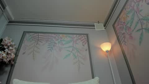 annie_cute18 online show from October 31, 2025, 3:40 am