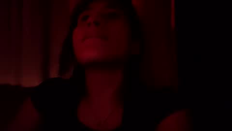 Snapshot of annie_darling_ chatting on November 3, 2025, 3:52 am A N G E L online show from November 3, 2025, 3:52 am