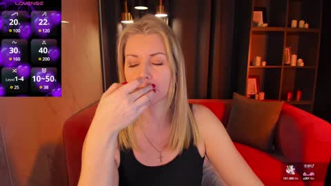 Annie online show from December 10, 2024, 5:39 am