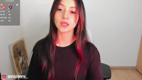 Annie online show from February 1, 2025, 1:34 am