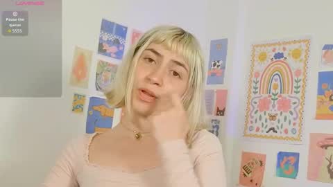 annietinky online show from October 7, 2025, 5:15 am