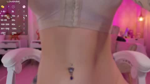 Snapshot of anniita_ chatting on February 21, 2025, 6:29 am VIVIANNA online show from February 21, 2025, 6:29 am