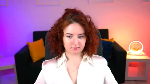 Snapshot of annterry chatting on March 5, 2025, 8:43 am Ann Terry 3 online show from March 5, 2025, 8:43 am