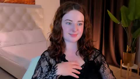 Snapshot of annterry chatting on October 15, 2025, 12:27 pm Ann Terry 3 online show from October 15, 2025, 12:27 pm