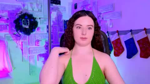 Snapshot of annterry chatting on December 14, 2025, 8:30 am Ann Terry 3 online show from December 14, 2025, 8:30 am